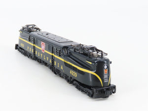 N Scale KATO 137-2012 PRR Pennsylvania GG1 Electric Locomotive #4929
