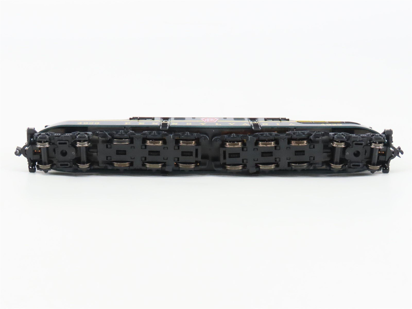 N Scale KATO 137-2012 PRR Pennsylvania GG1 Electric Locomotive #4929