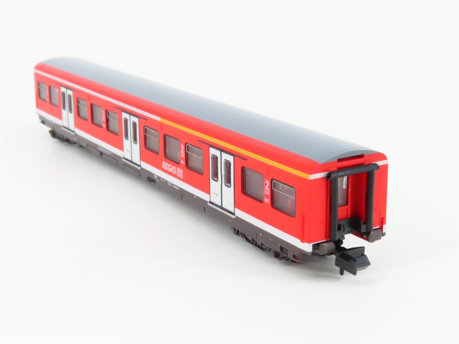 N Scale Trix 15890 DB Deutsche Bahn Wagon & Control Passenger 2-Car Set