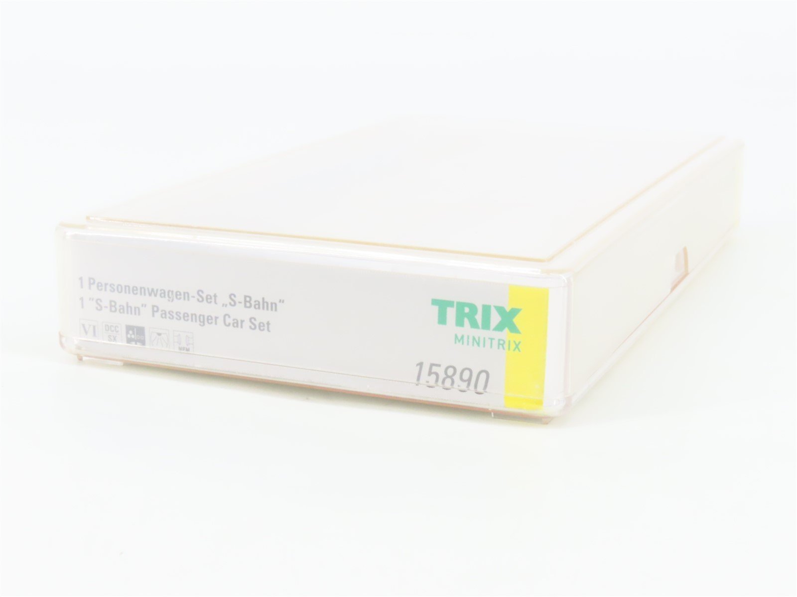 N Scale Trix 15890 DB Deutsche Bahn Wagon & Control Passenger 2-Car Set