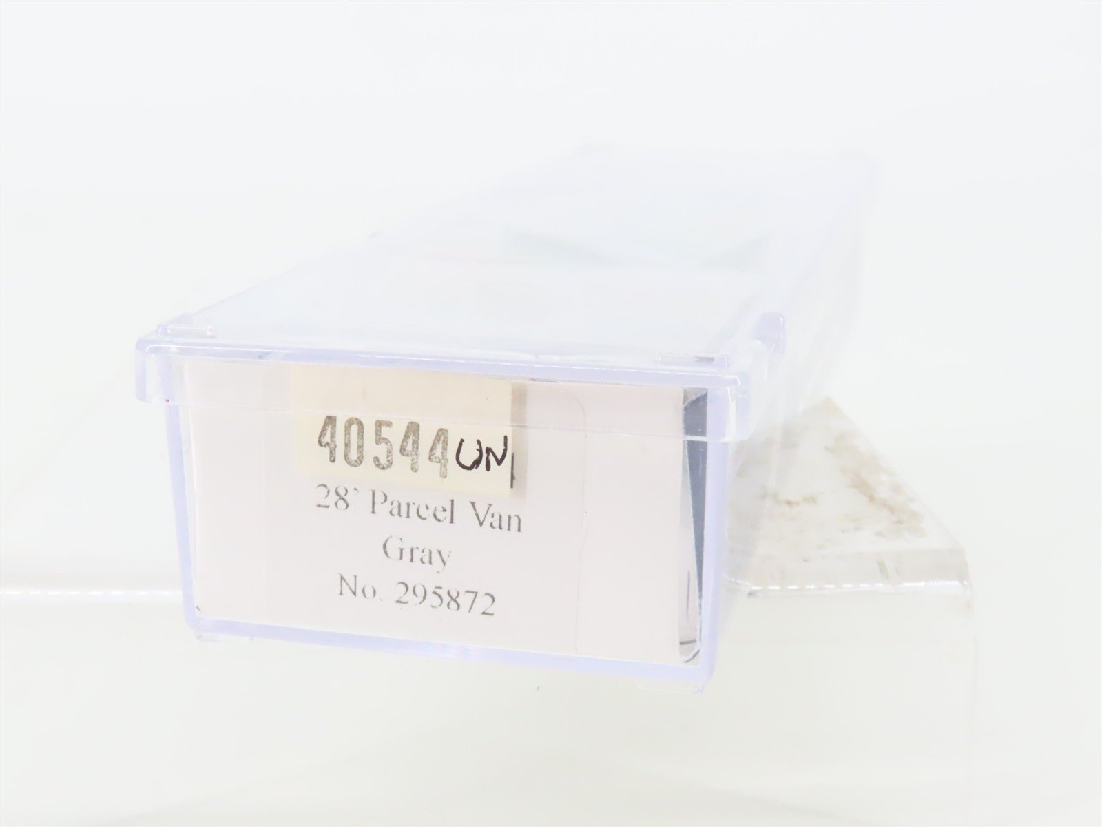 N Scale Trainworx Unlettered 28' Parcel Van Trailer #295872