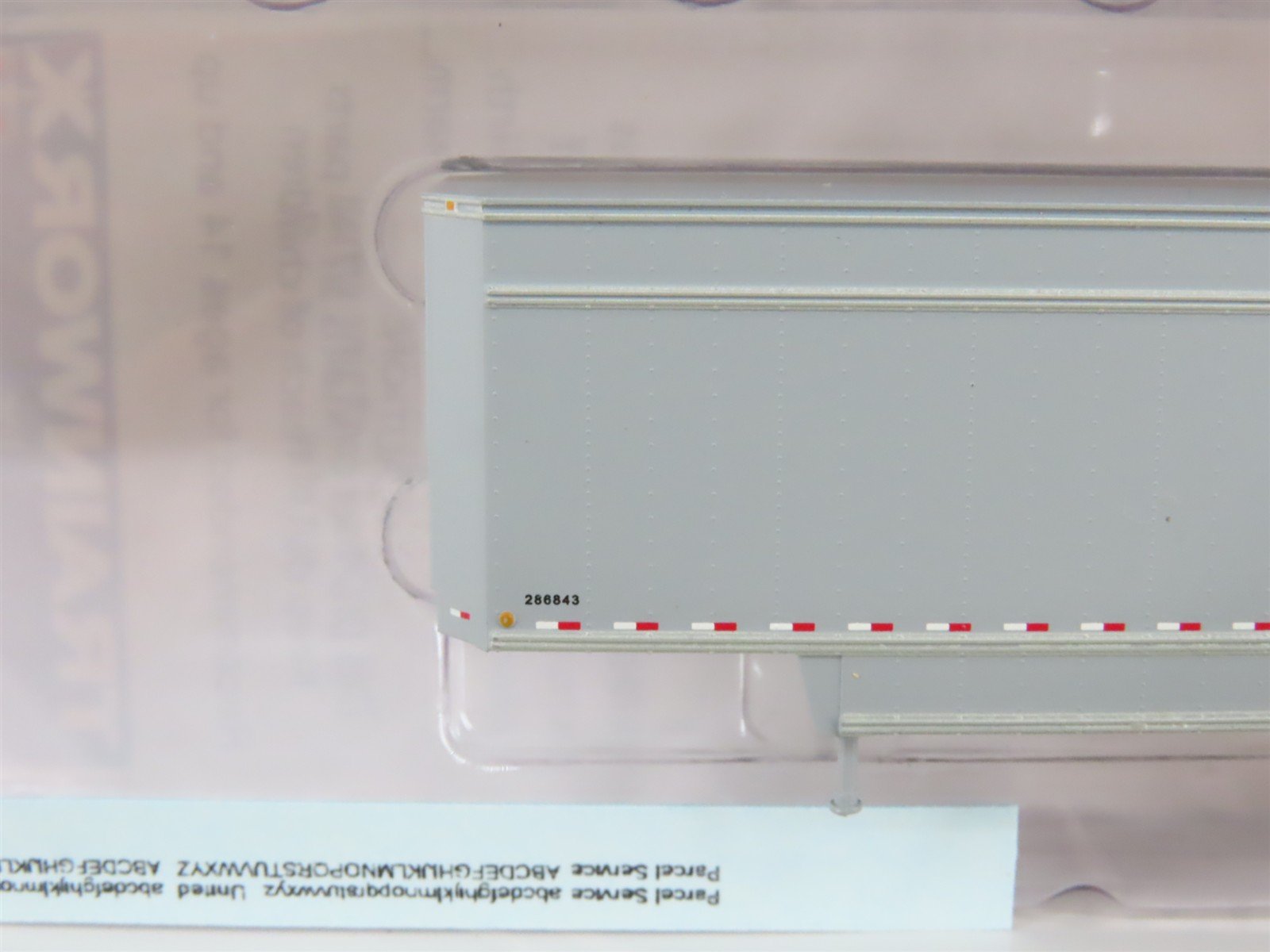 N Scale Trainworx Unlettered 28' Parcel Van Trailer #286843