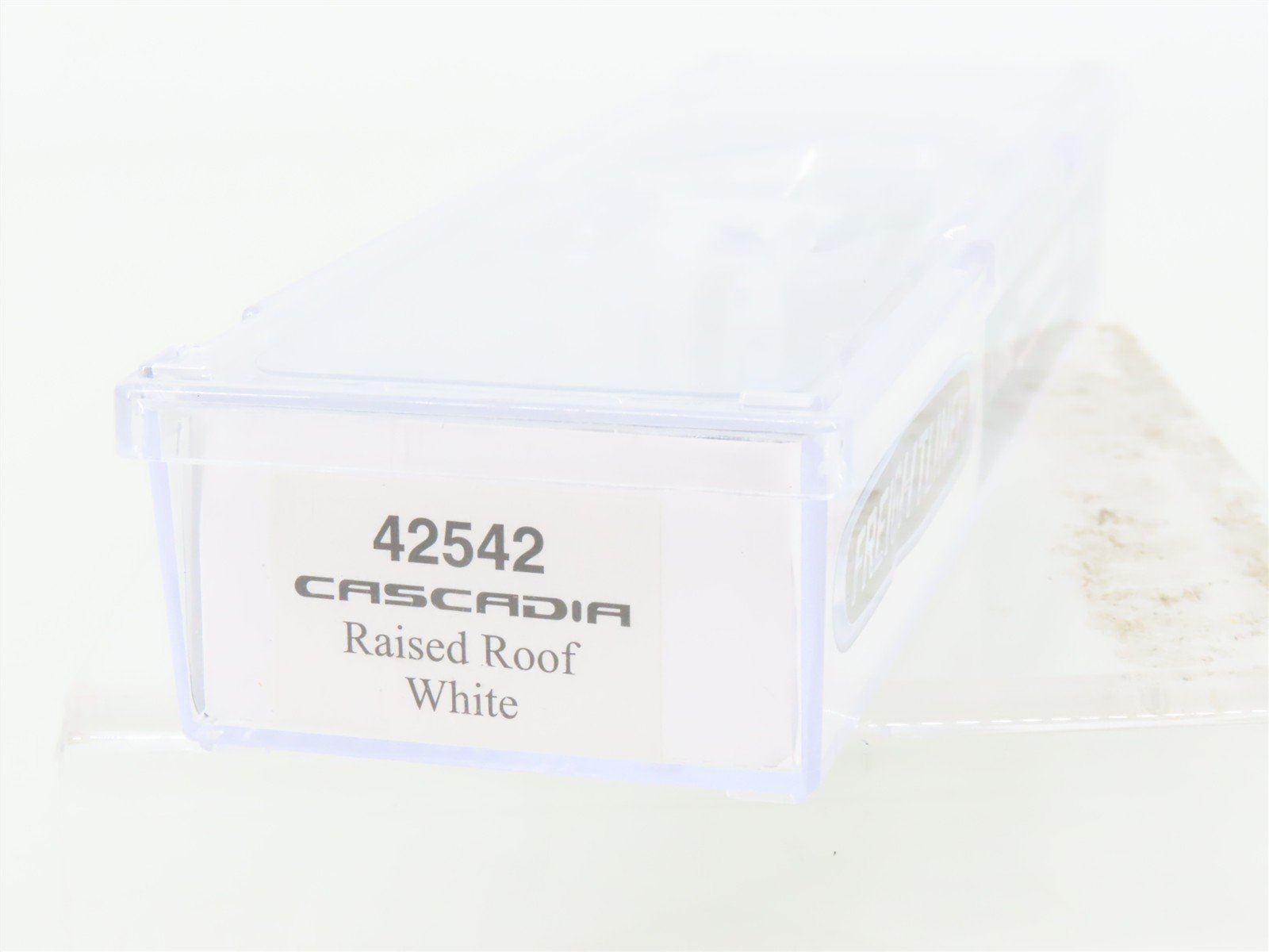 N Scale TrainWorx 42542 Freightliner Cascadia Raised Roof Semi Truck