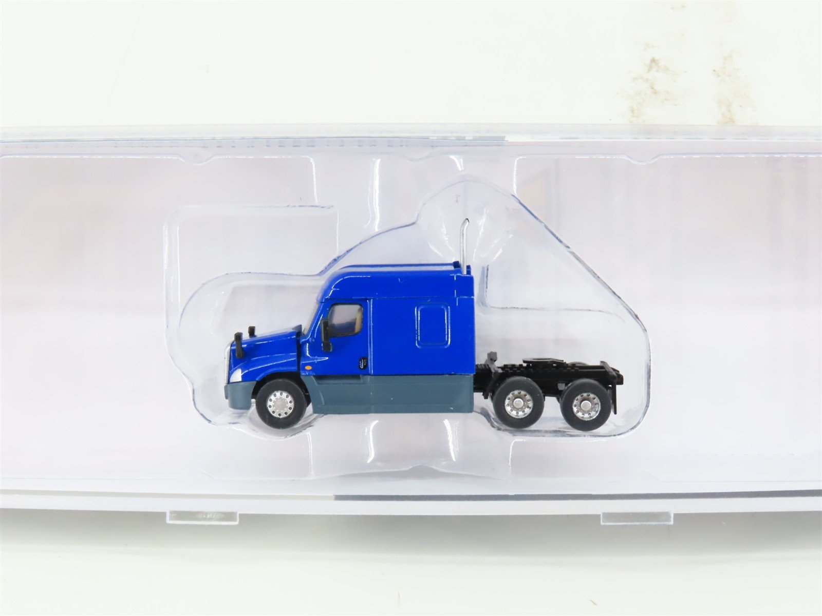 N Scale TrainWorx 42535 Freightliner Cascadia Mid Roof Semi Truck