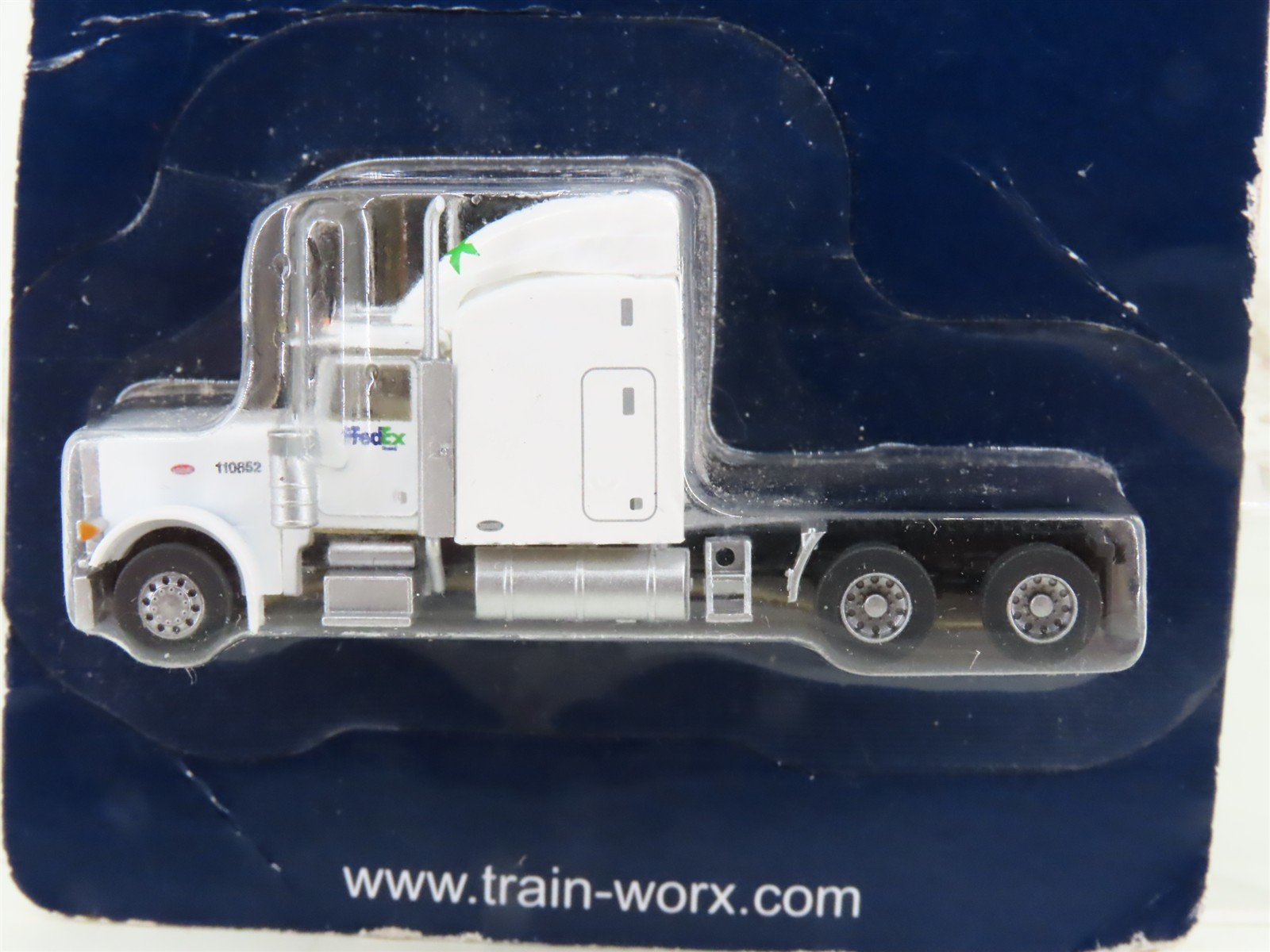 N Scale TrainWorx 47989-02 FedEx Peterbilt 379 Semi Truck