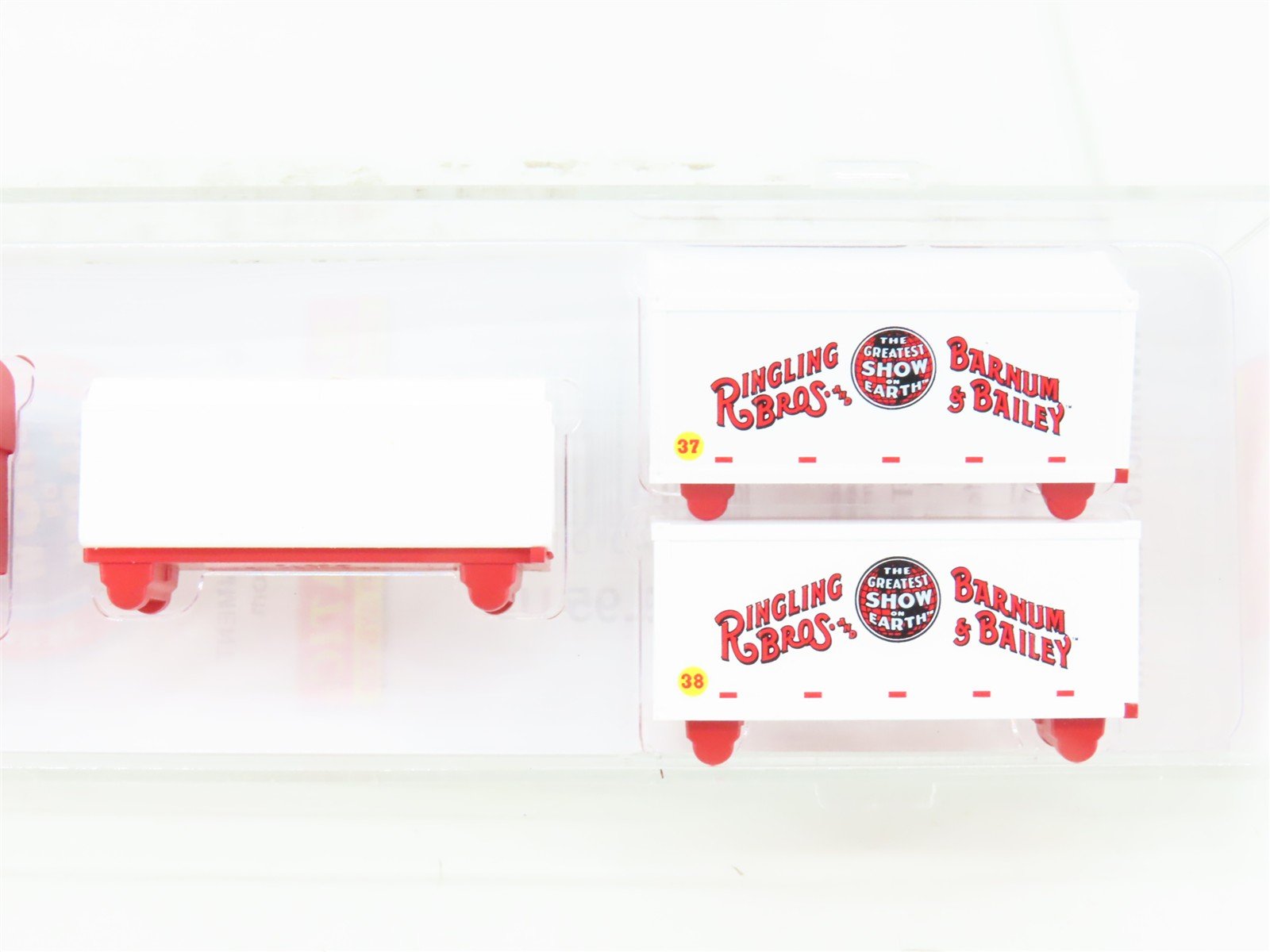 N Scale Micro-Trains MTL 46200010 Ringling Bros. Barnum Bailey Wagon Load 6-Pack