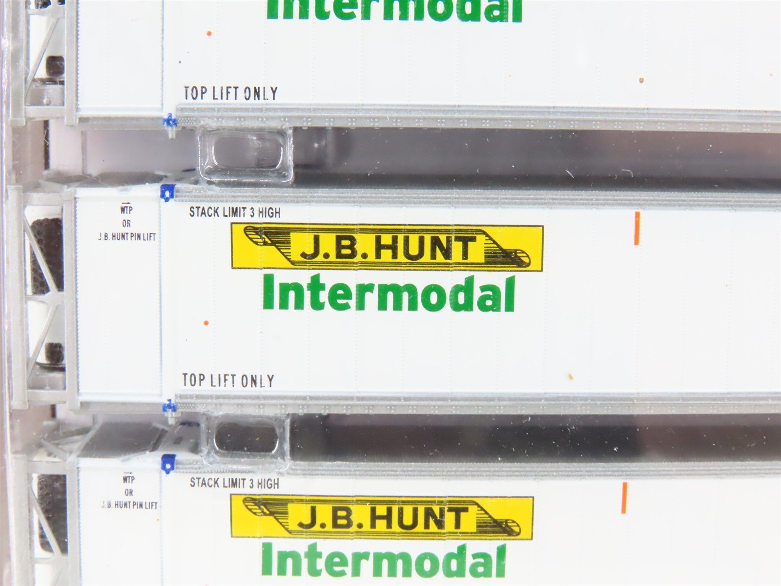 N Scaletrains.com SXT10234 JB Hunt Intermodal 53' Refrigerated Container 3-Pack