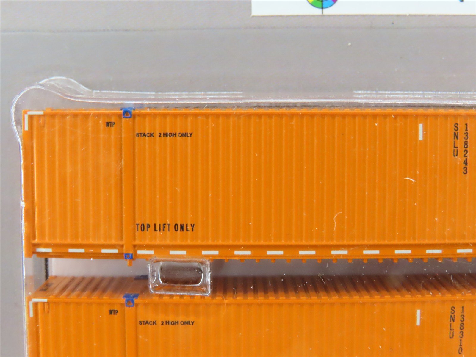 N Scaletrains.com SXT10277 Schneider 53' Container 3-Pack