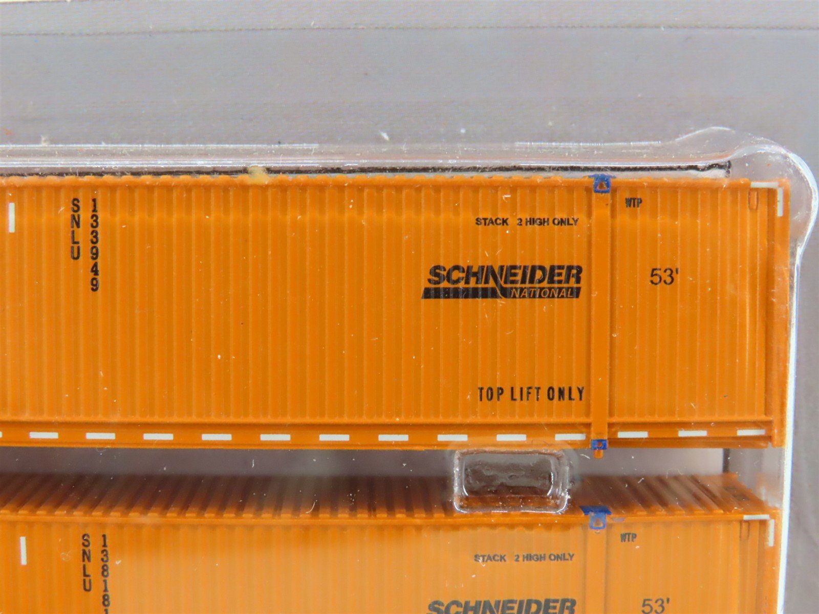 N Scaletrains.com SXT10277 Schneider 53' Container 3-Pack