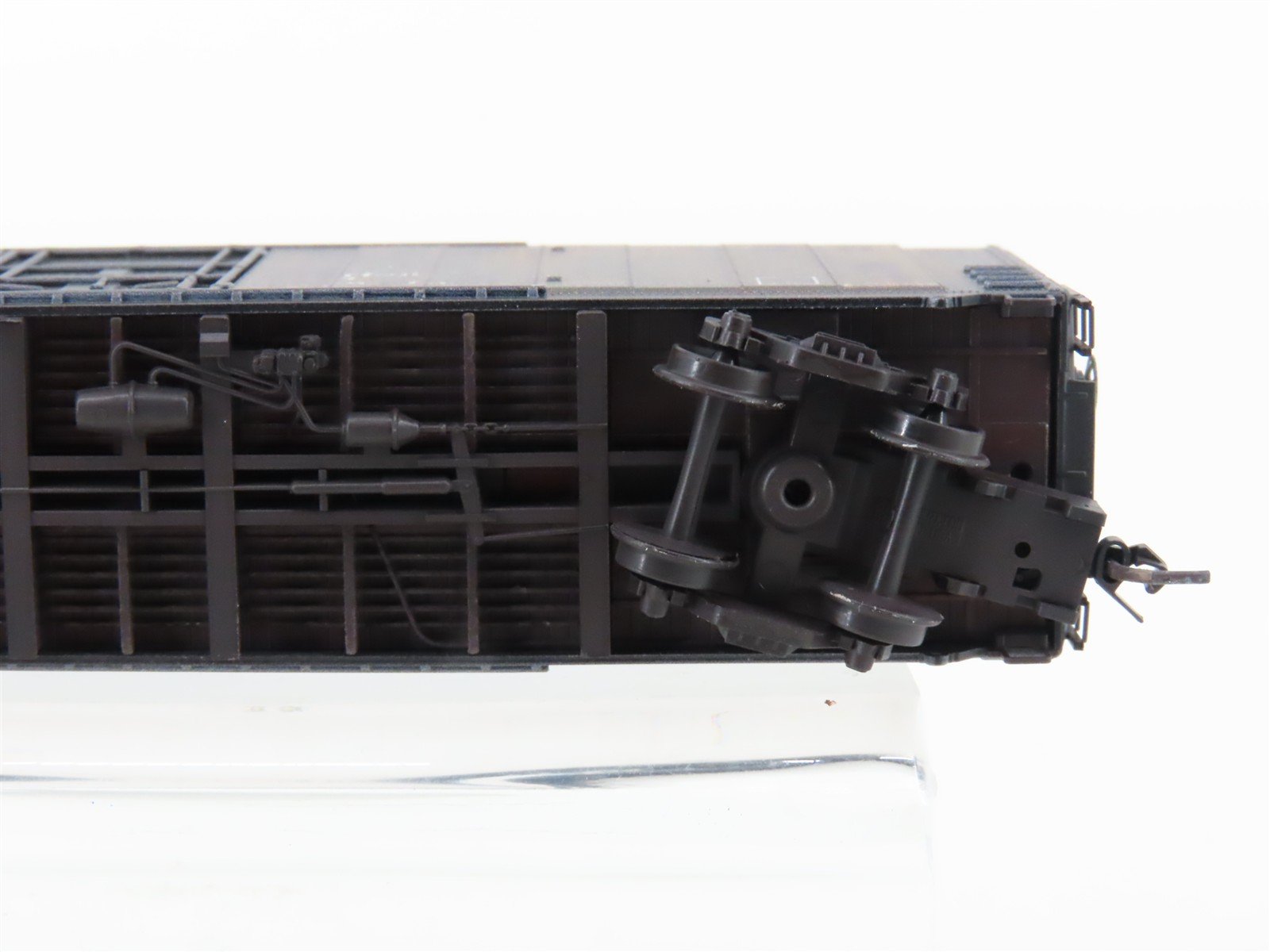 N Micro-Trains MTL 10244040 N&W Norfolk & Western 60' Boxcar #605010 Weathered