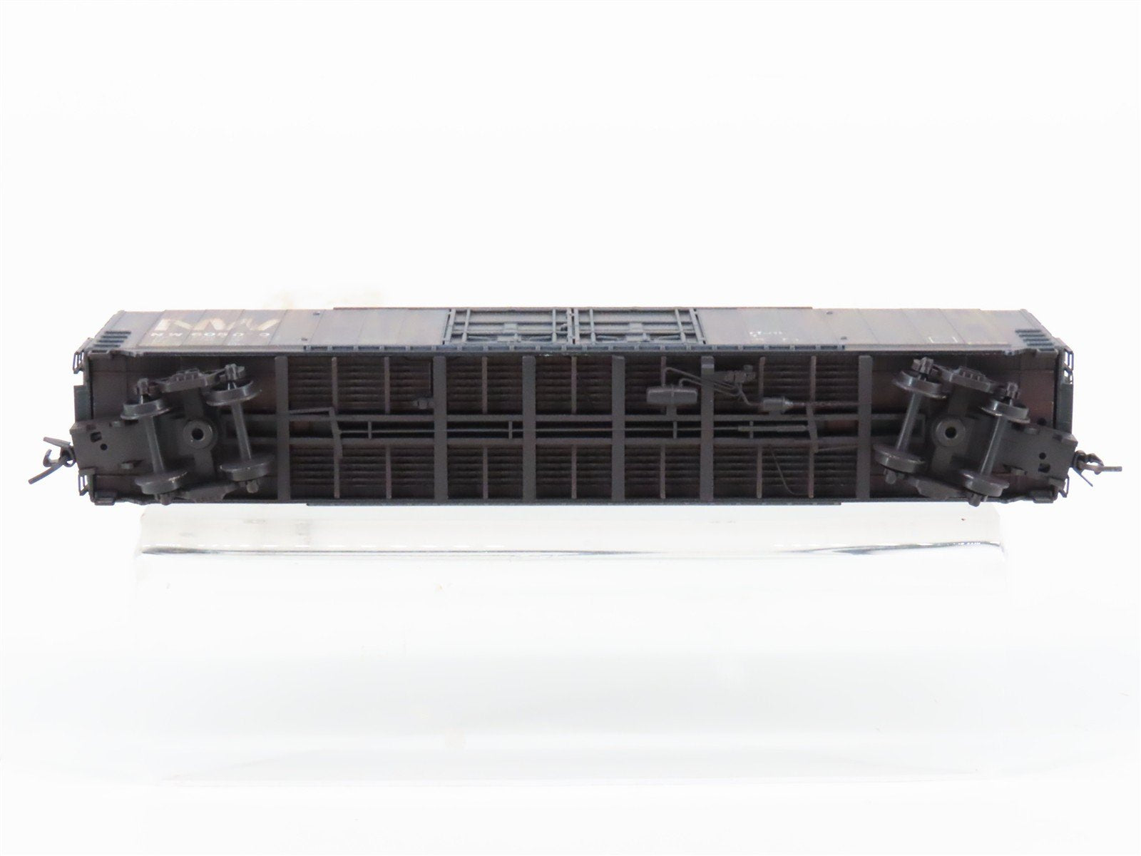 N Micro-Trains MTL 10244040 N&W Norfolk & Western 60' Boxcar #605010 Weathered