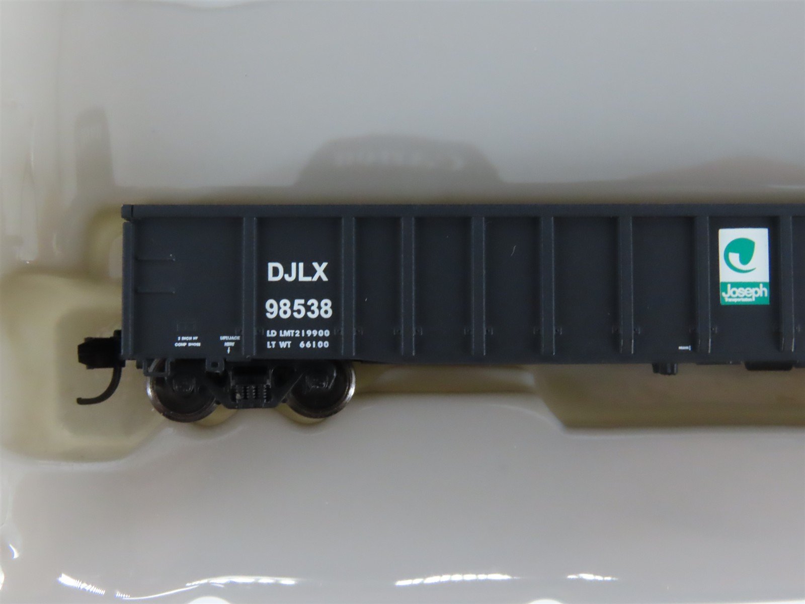 N Scale ExactRail EN-51704-4 DJLX Joseph Leasing Thrall 2743 Gondola #98538