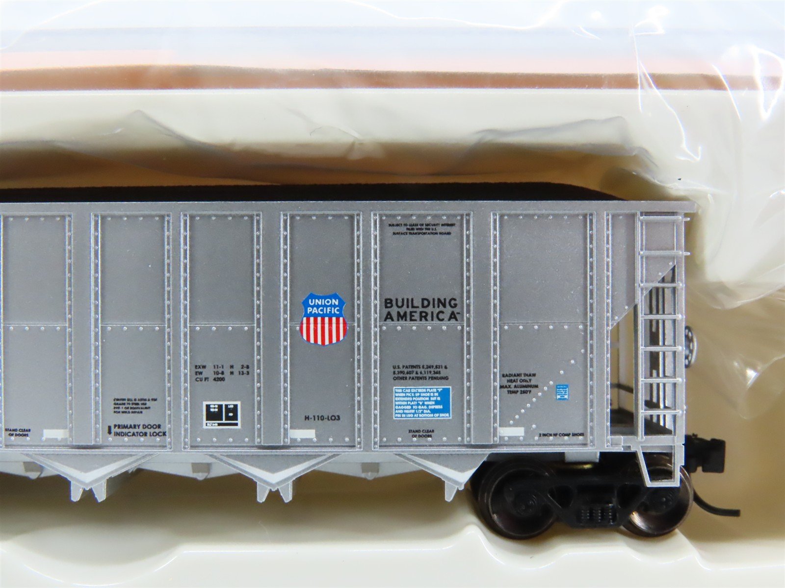 N Fox Valley Models FVM 8305-53 CMO Union Pacific 5-Bay Hopper #503744 w/ Load