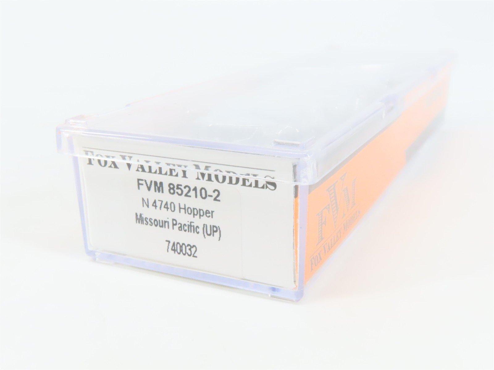 N Fox Valley Models FVM 85210-2 MP (UP) Missouri Pacific 3-Bay Hopper #740032