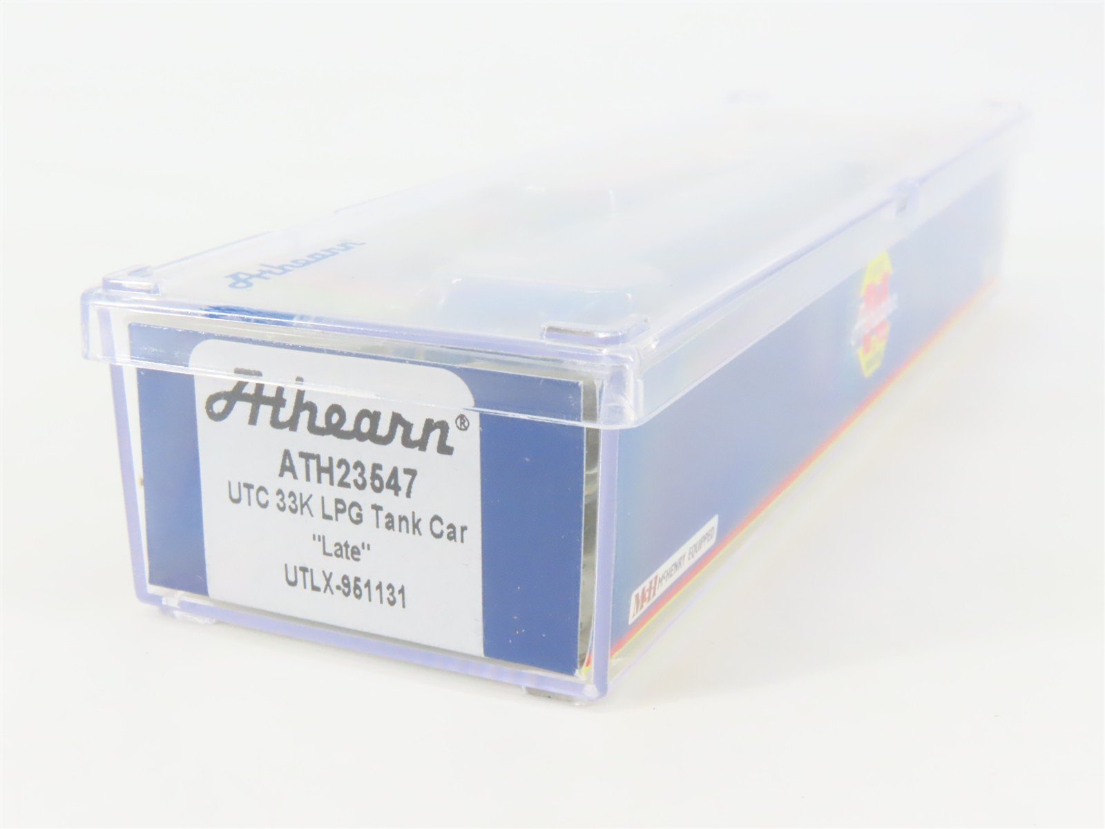 N Scale Athearn ATH23547 UTLX UTC 33K LPG Tank Car 