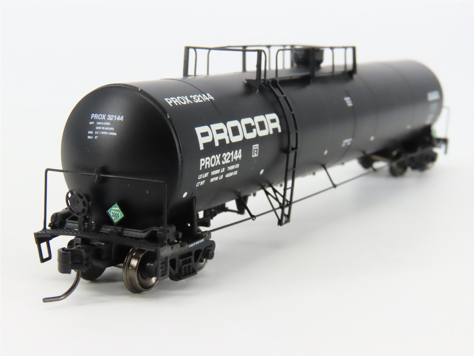 N Scale Athearn ATH23540 PROX Procor UTC 33K LPG Tank Car 