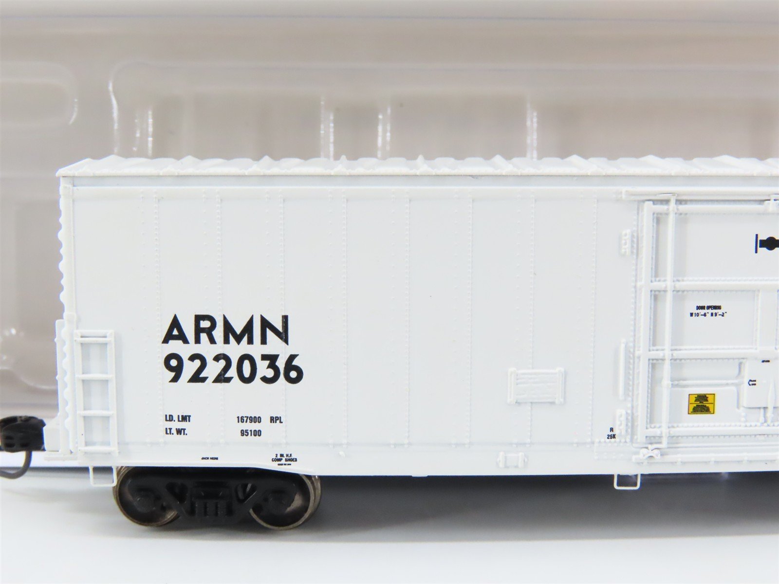 N Athearn ATH24796 ARMN Union Pacific Chilled Express 57' FGE Reefer #922036