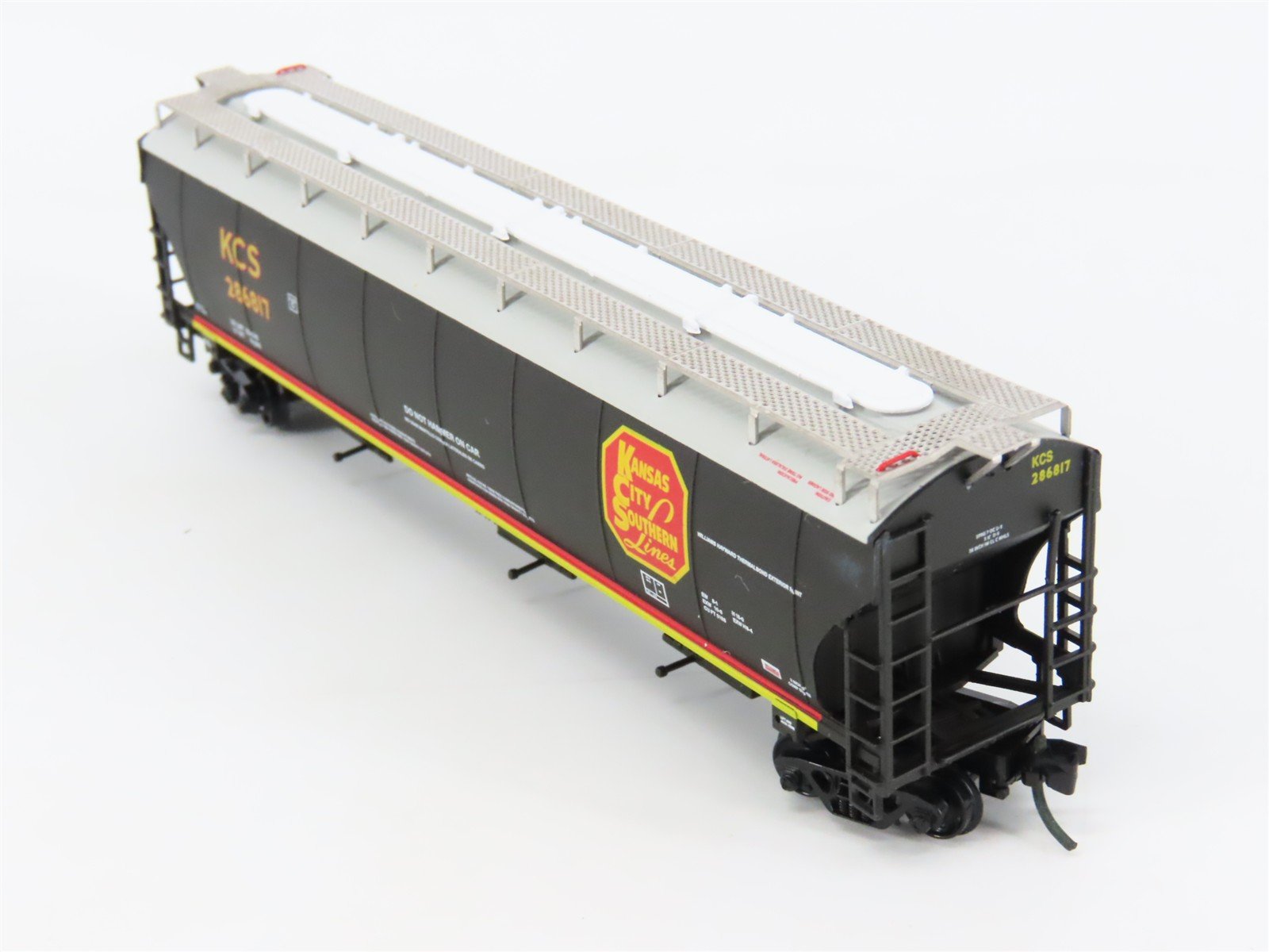 N InterMountain 67237-03 KCS Kansas City Southern 3-Bay Covered Hopper #286817