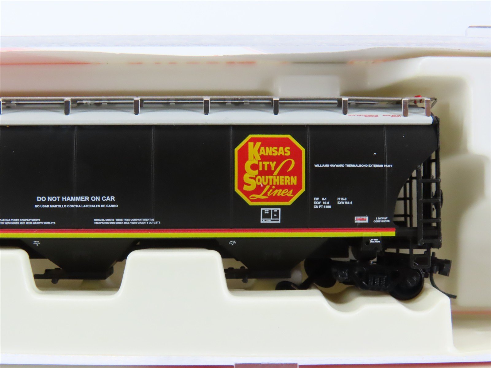 N InterMountain 67237-01 KCS Kansas City Southern 3-Bay Covered Hopper #286751