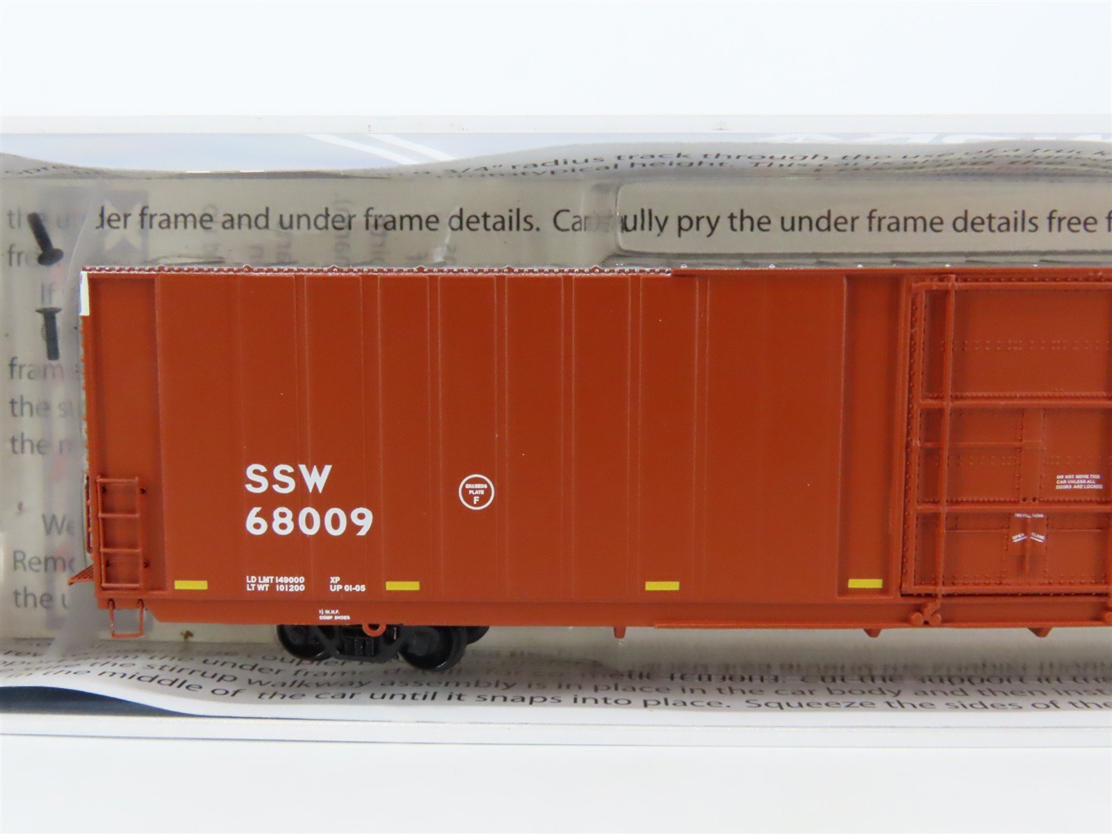 N Scale Trainworx 2907-08 SSW Union Pacific 86' Auto Parts Box Car #68009