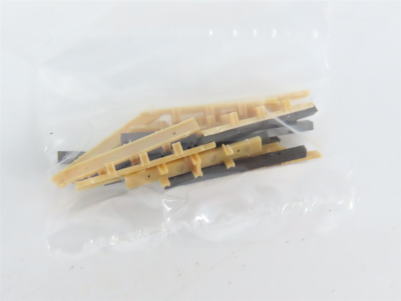 N Scale BLMA Models 13033 JTTX TTX ACF F89-J 89' Flat Car #600966