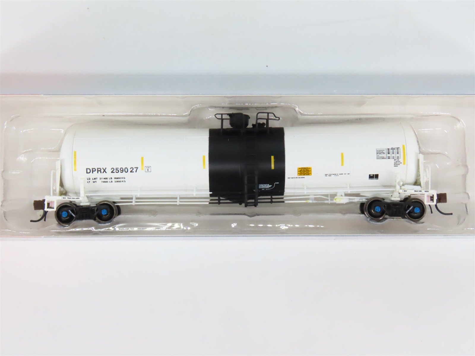 N Scale BLMA Models 20025 DPRX TrinityRail 31K Crude Oil Tank Car #259027