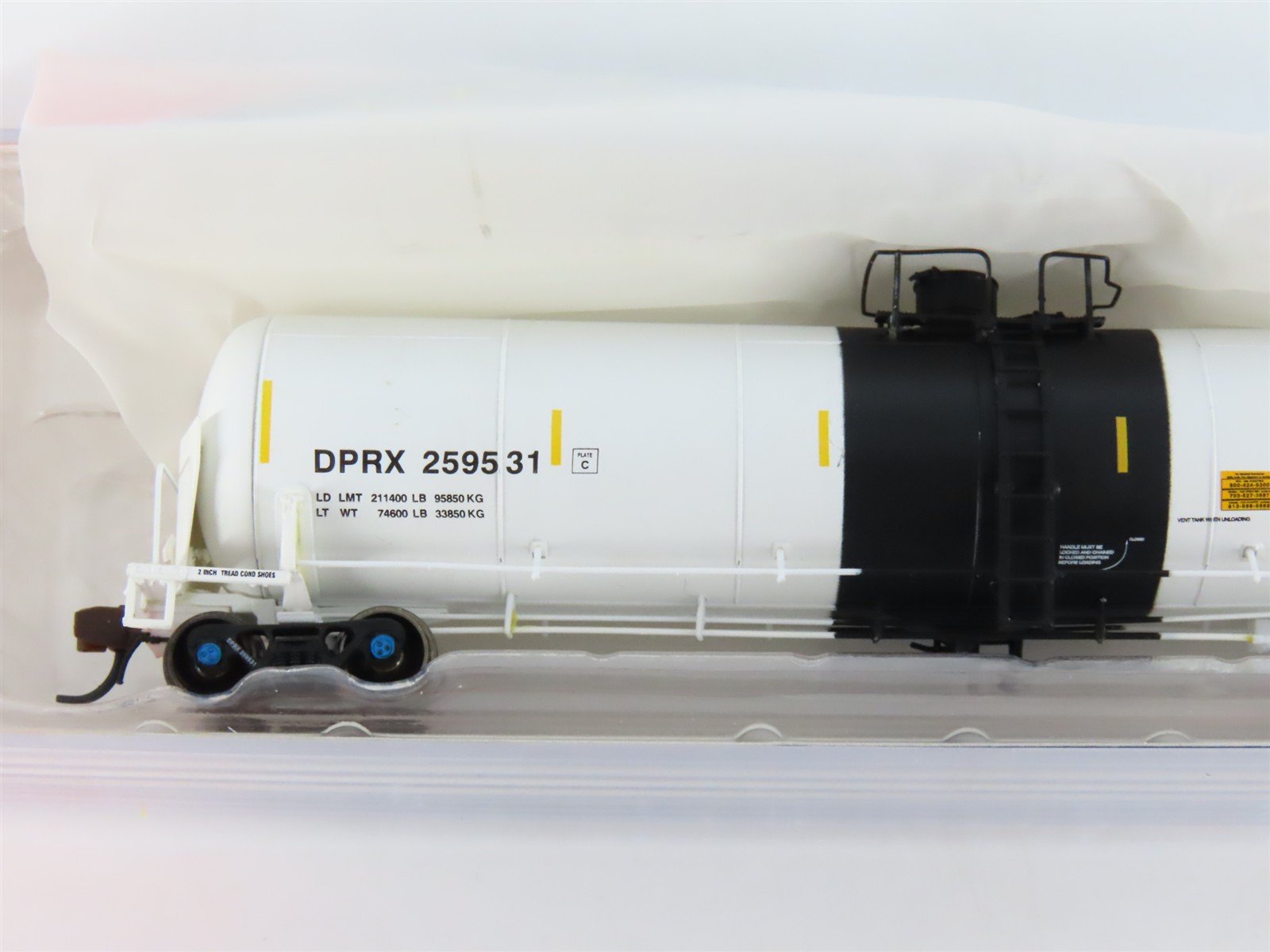 N Scale BLMA Models 20036 DPRX TrinityRail 31K Crude Oil Tank Car #259531