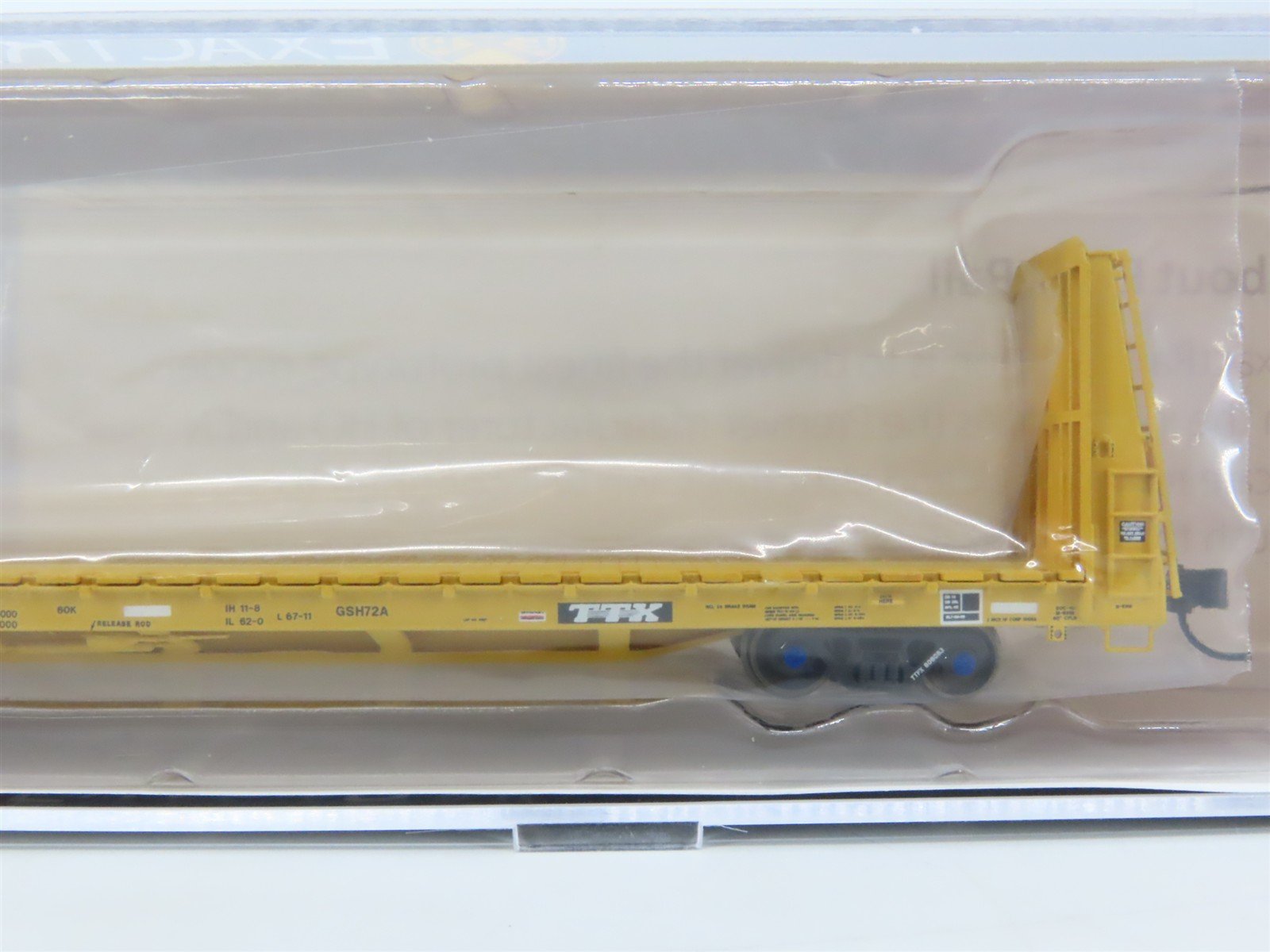 N Scale ExactRail EN-51601-9 TTPX TTX Trenton Works Bulkhead Flat Car #806083