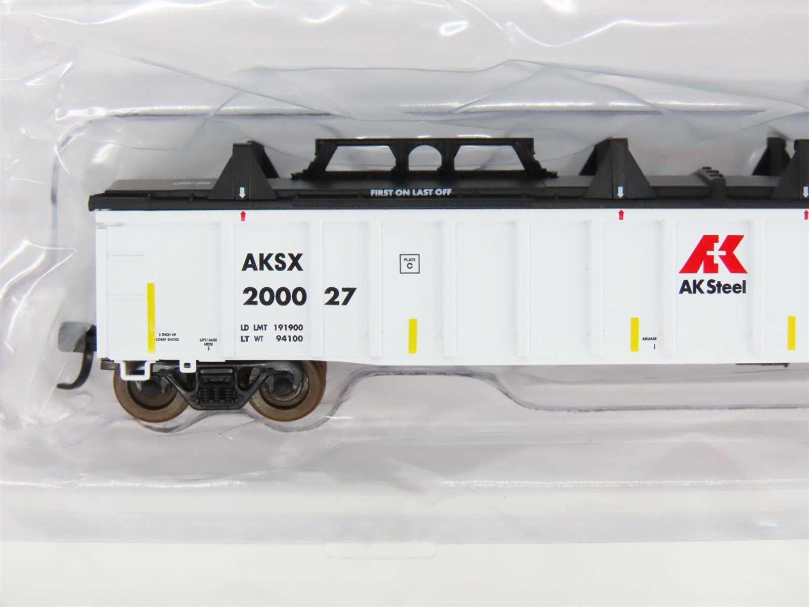 N Scale Atlas 50002197 AKSX AK Steel Thrall 2743 Covered Gondola #200027