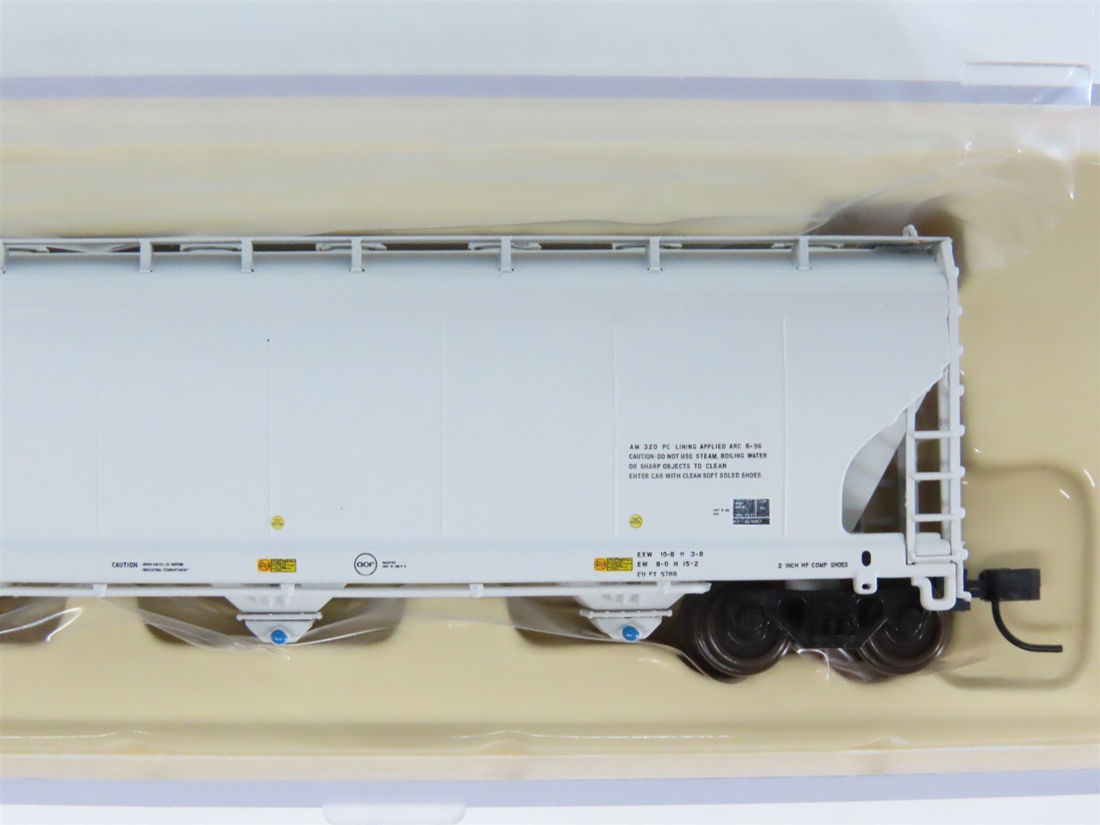 N Scale Atlas 50000211 GBRX Greenbrier ACF 5701 4-Bay Covered Hopper #36121