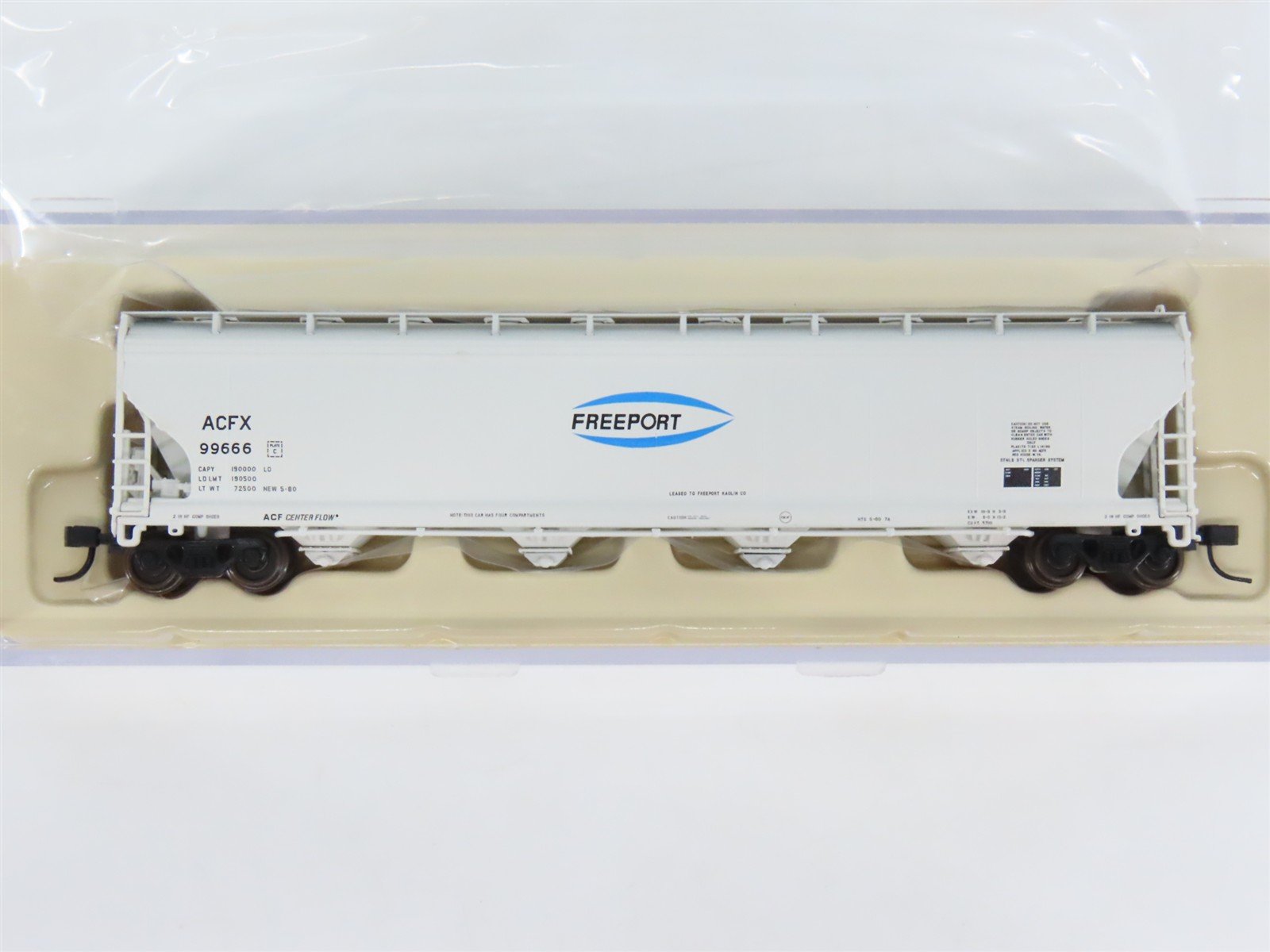 N Atlas 50000207 ACFX ACF 5701 Plastics Freeport 4-Bay Covered Hopper #99666