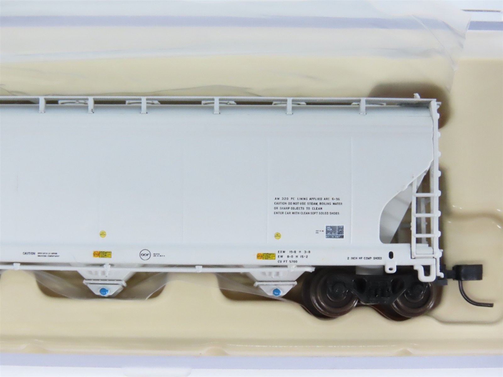 N Scale Atlas 50000210 GBRX Greenbrier ACF 5701 4-Bay Covered Hopper #36104