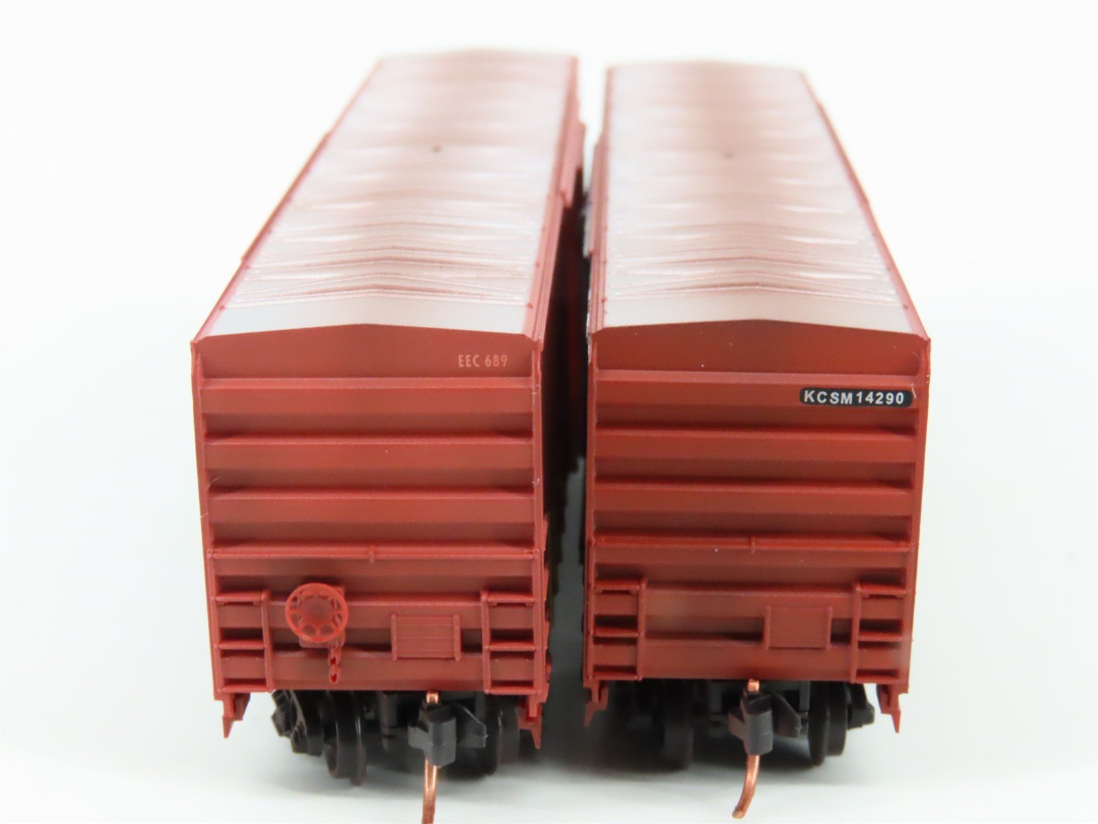 N Micro-Trains MTL 99305470 Day of the Dead Graffiti Boxcar 2-Car Runner Pack