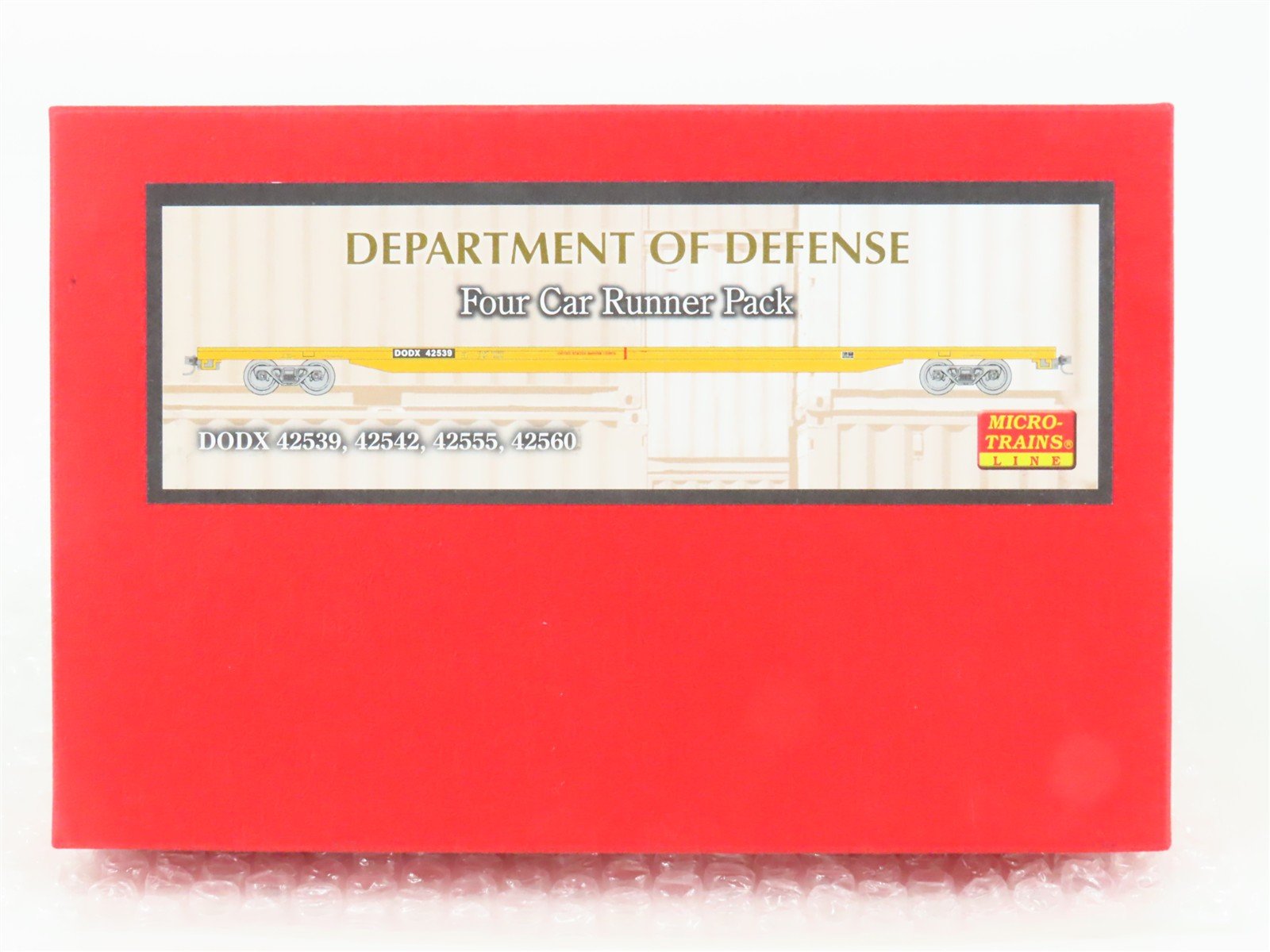 N Micro-Trains MTL 99300013 DODX Department of Defense Flatcar 4-Car Runner Pack