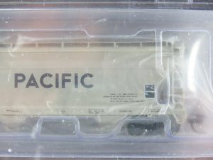 N Athearn ATH 7884 UP Union Pacific ACF 4600 3-Bay Covered Hopper 3-Car Pack