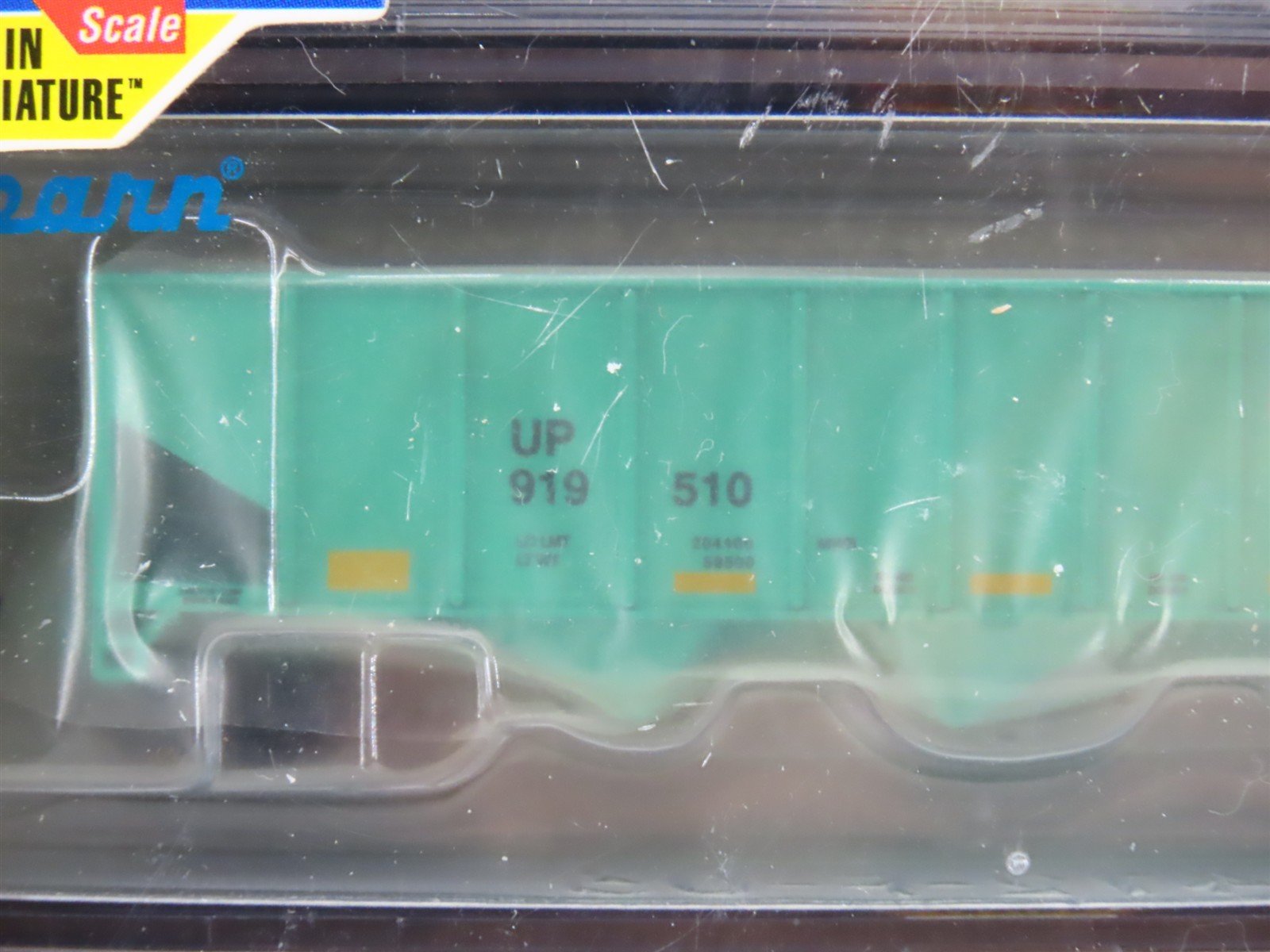 N Scale Athearn ATH1763 UP Union Pacific Ballast 3-Bay Open Hopper 4-Car Pack