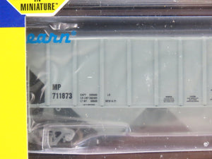 N Scale Athearn ATH27446 MP/CNW/UP 3-Bay Covered Hopper 3-Car Pack