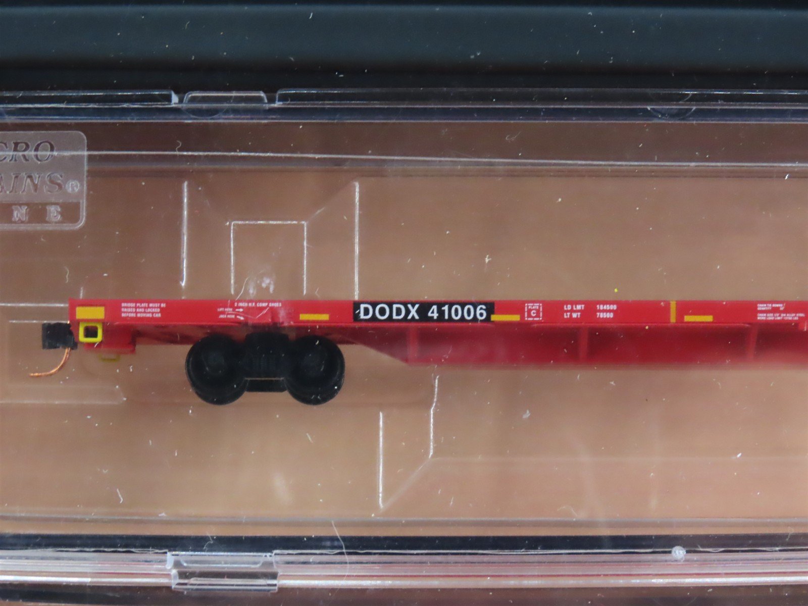 N Scale Micro-Trains MTL 99301620 DODX Red Flatcar w/Tank Loads 3-Car Pack