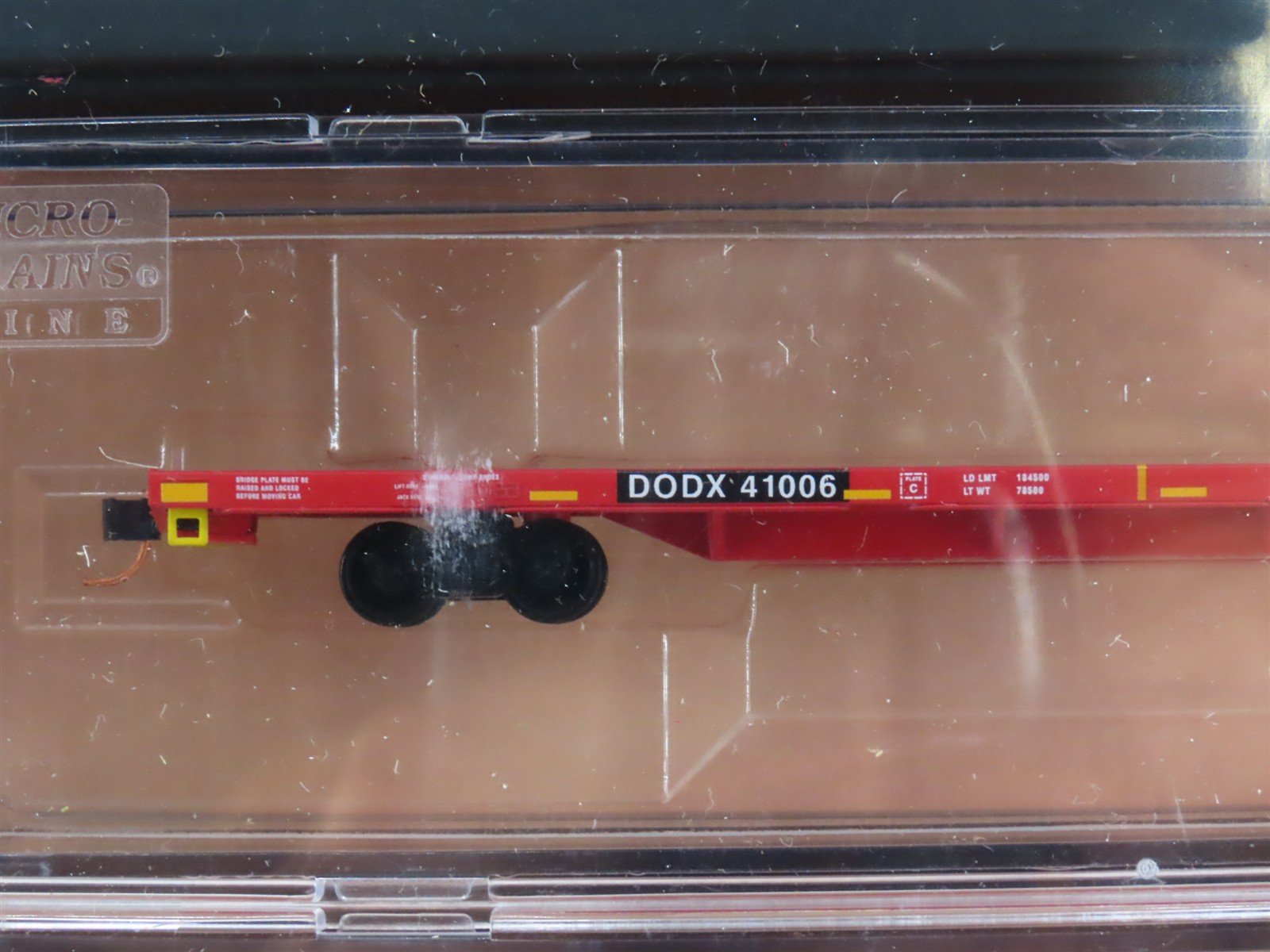 N Scale Micro-Trains MTL 99301620 DODX Red Flatcar w/Tank Loads 3-Car Pack
