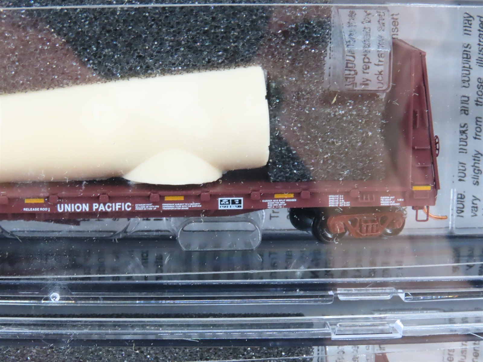 N Micro-Trains MTL 99301700 UP Wind Turbine Generator Flatcar 4-Car Runner Pack
