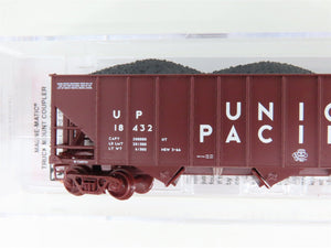 N Micro-Trains MTL 99300814 UP Union Pacific 3-Bay Hopper 8-Car Runner Pack
