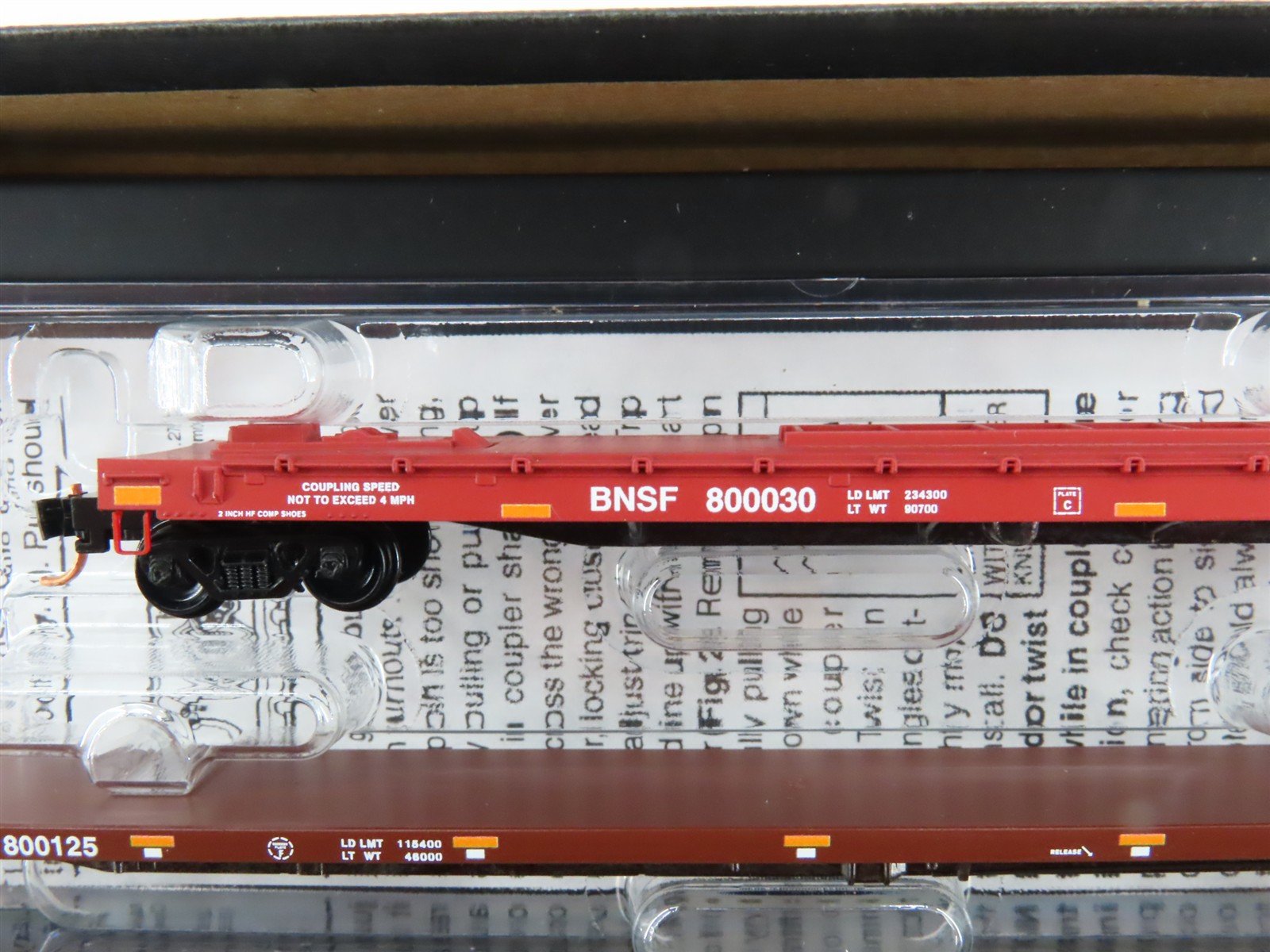 N Scale Micro-Trains MTL 99301563 BNSF Fuselage Flatcar 2-Car Runner Pack