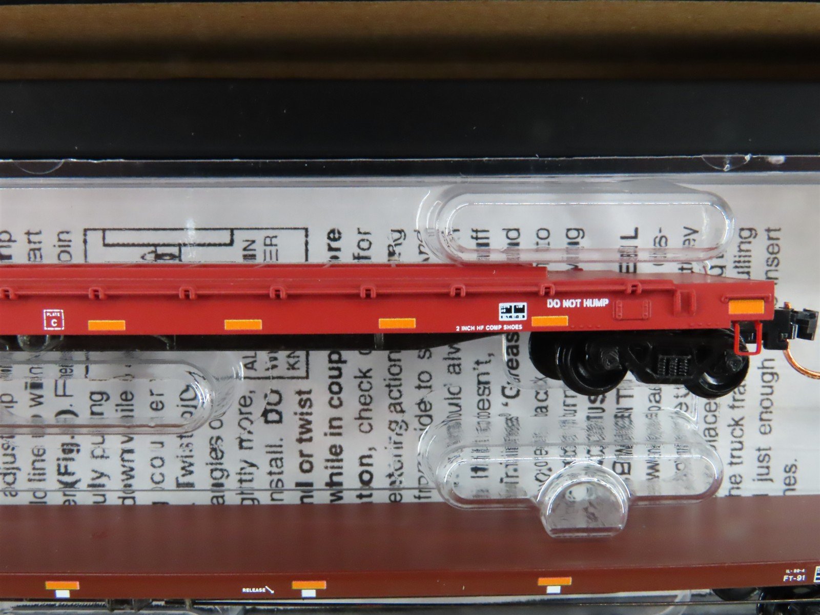 N Scale Micro-Trains MTL 99301562 BNSF Fuselage Flatcar 2-Car Runner Pack