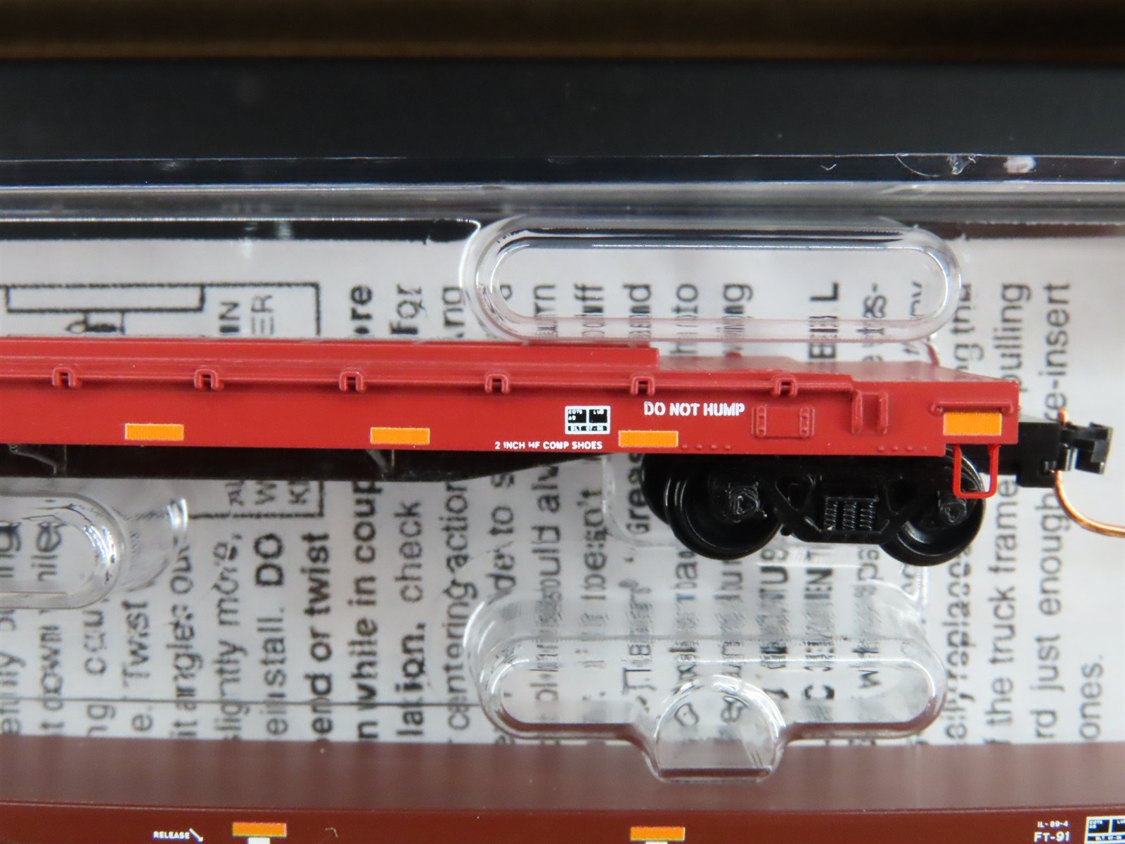 N Scale Micro-Trains MTL 99301562 BNSF Fuselage Flatcar 2-Car Runner Pack
