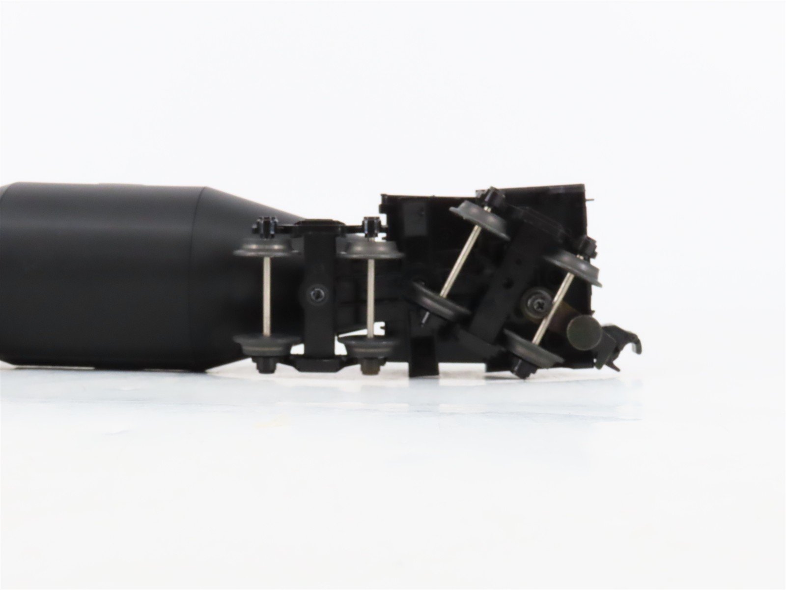 O Gauge 3-Rail MTH 20-98201 Undecorated Black Hot Metal Torpedo Ladle Car #52