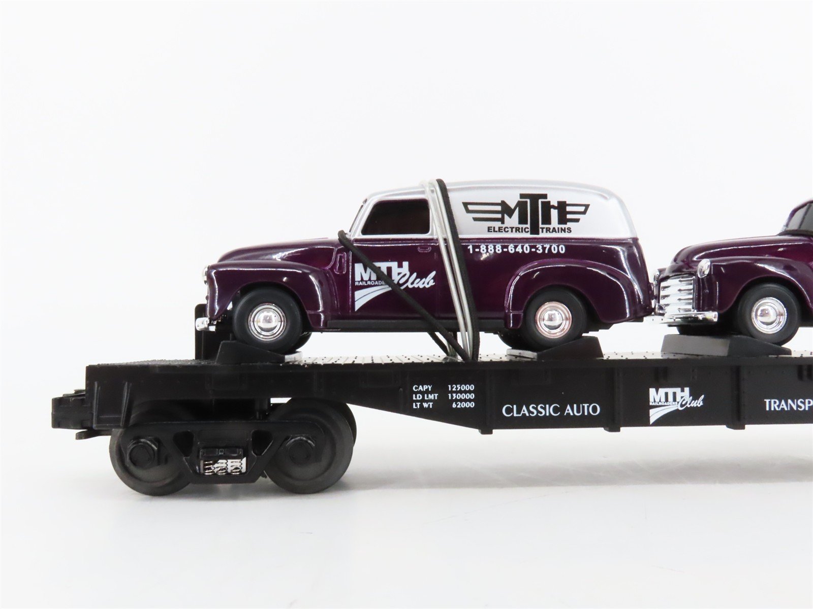 O27 Gauge 3-Rail MTH RailKing 30-76002 Flat Car #2001 w/ Ertl '51 Panel Vans