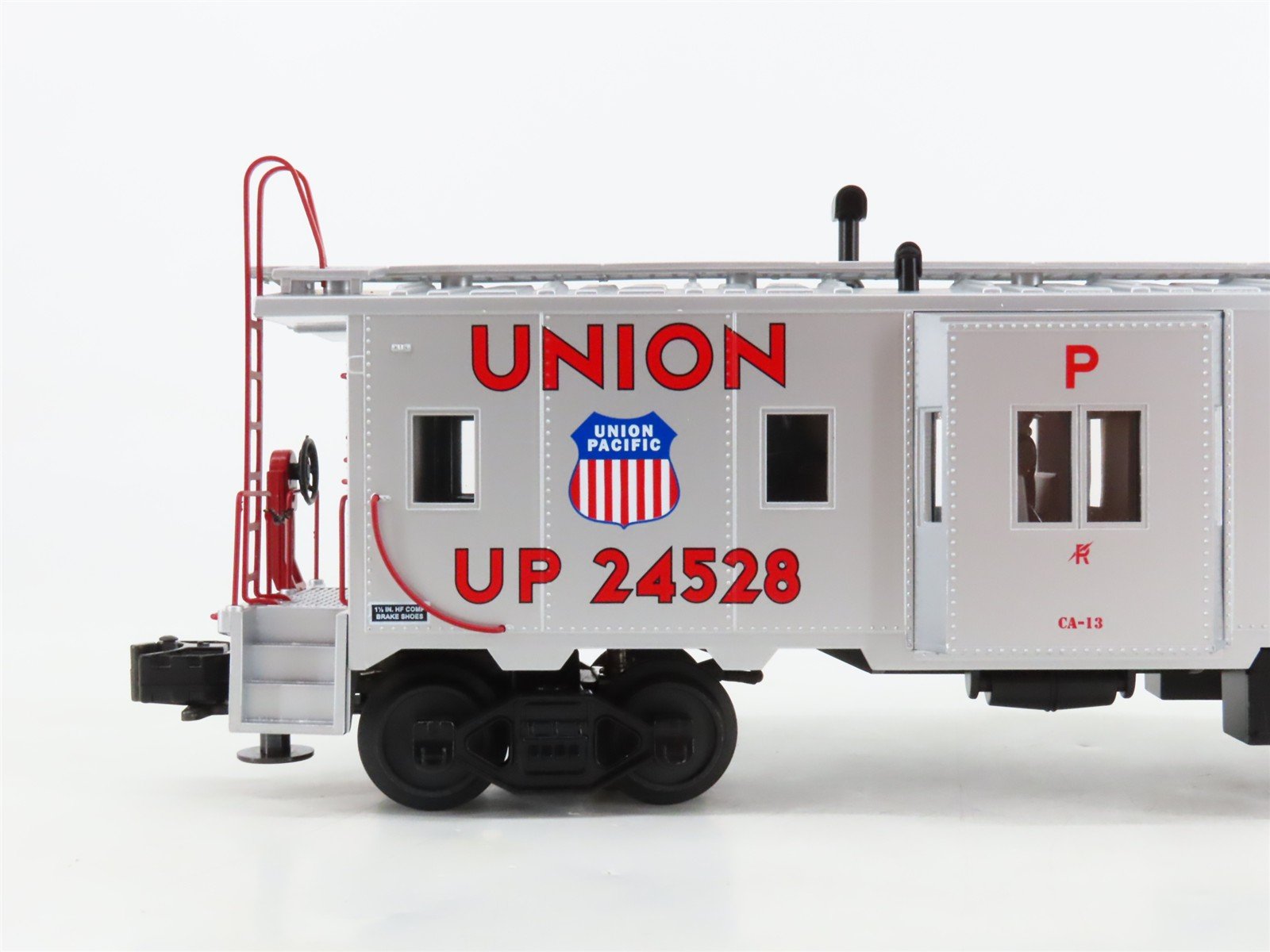 O27 Gauge 3-Rail MTH RailKing 30-7749 UP Union Pacific Bay Window Caboose #24528
