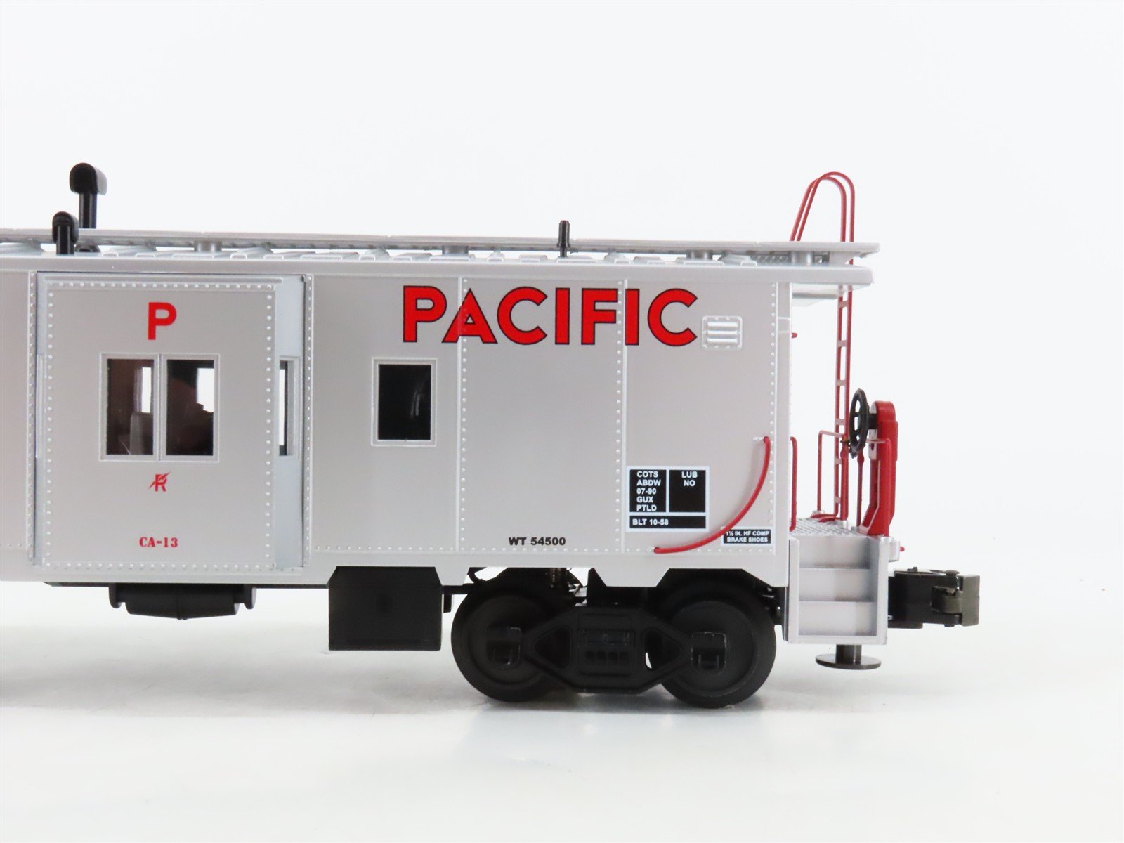 O27 Gauge 3-Rail MTH RailKing 30-7749 UP Union Pacific Bay Window Caboose #24528