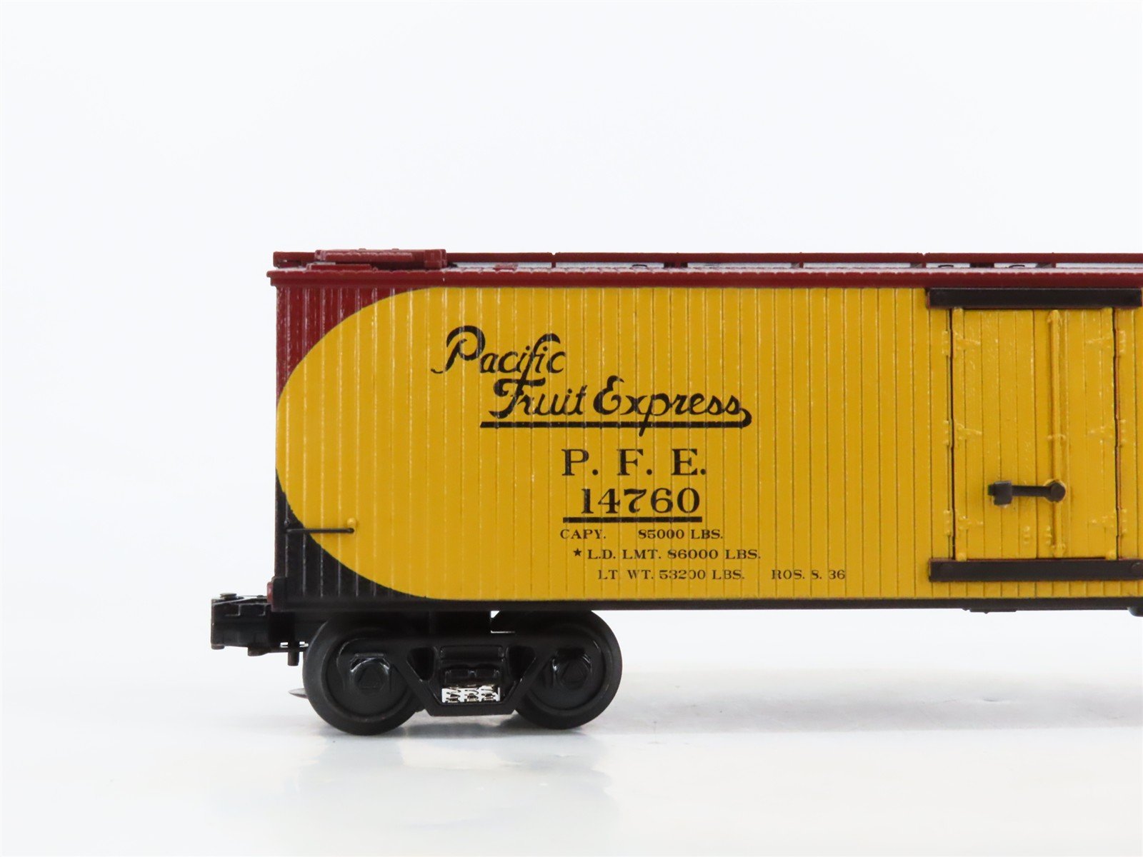 O27 Gauge 3-Rail MTH RailKing 30-8636 PFE / UP 