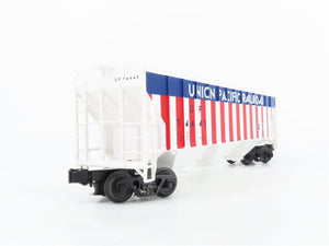 O Gauge 3-Rail MTH 20-97142 UP Union Pacific 3-Bay Covered Hopper #74445
